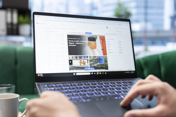 تعلم اللغة الإنجليزية مجانًا عبر أفضل قنوات يوتيوب للمبتدئين 2025 2 تعلم اللغة الإنجليزية مجانًا عبر أفضل قنوات يوتيوب للمبتدئين 2025